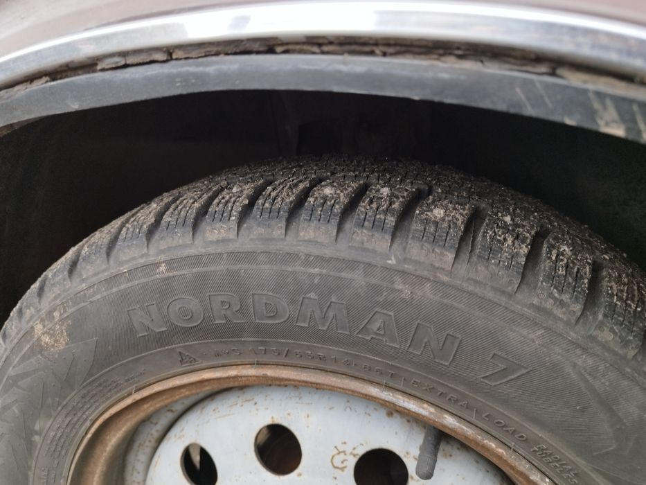 ВАЗ 2103 1.5 Тех исправна