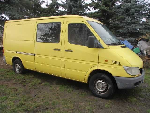 Mercedes Sprinter 208 2.2 CDI  2000 rok. przebieg 280 tys.km. zarej.