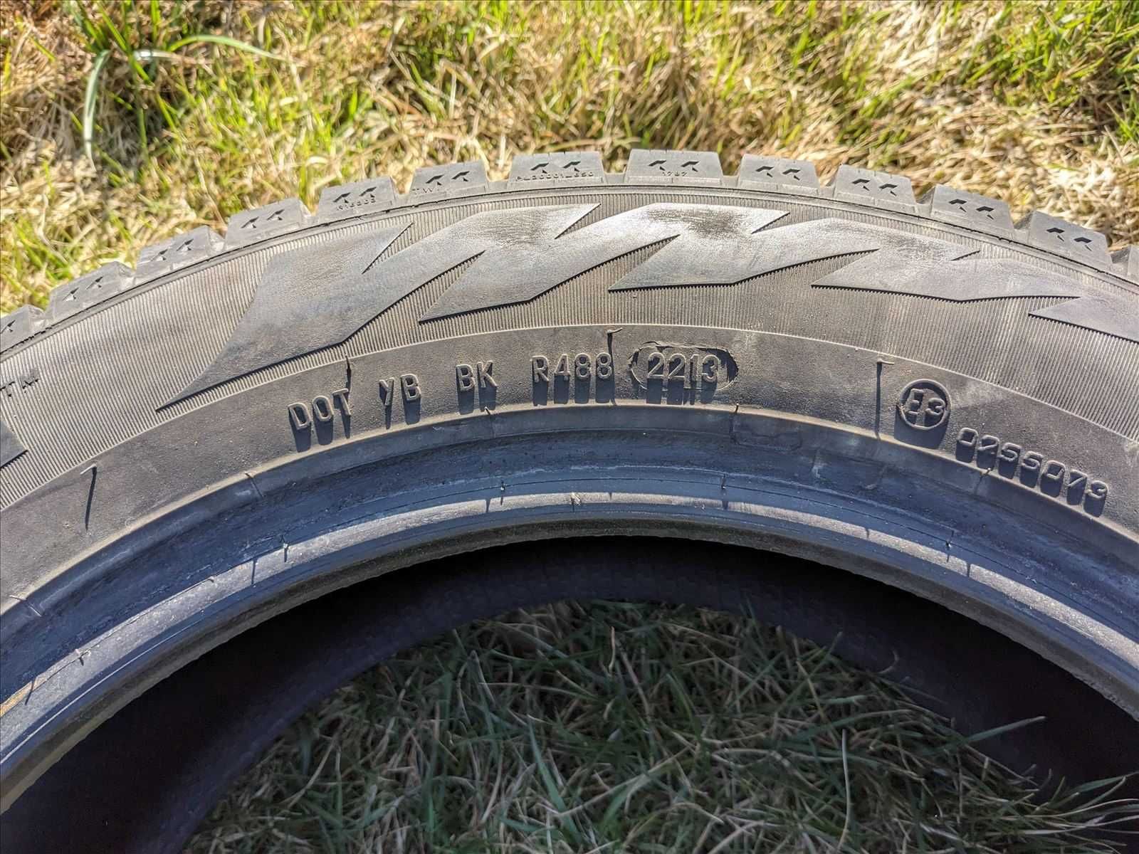 Шини 205 55 R16 зима Pirelli Formula Ice