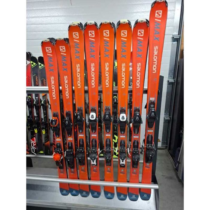 Zestaw 8 par nart zjazdowych Salomon stan bardzo dobry