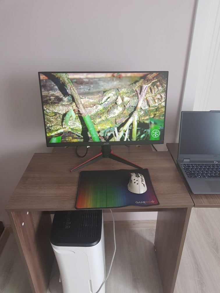 Монітор 100 герц ips матриця 24 дюйми