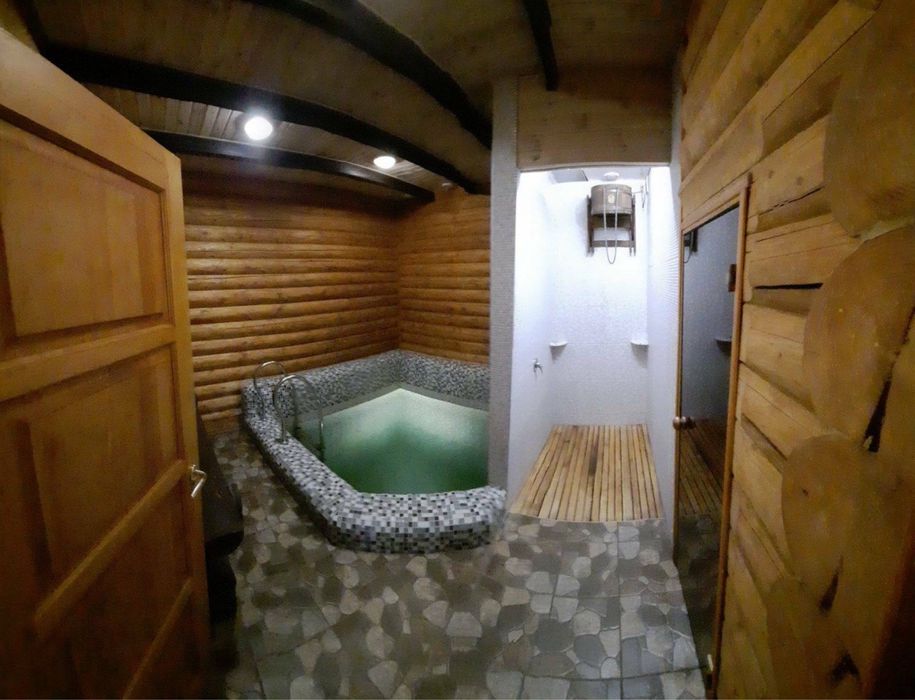 Вільний! Подобово будинок з банею Русанівські сади (вул. 20-а Садова)