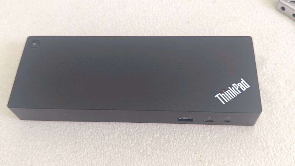 Stacja dokująca Lenovo Thunderbolt 3 Workstation DK1841 Stan Idealny!