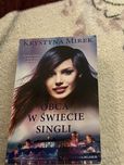 Obca w swiecie singli