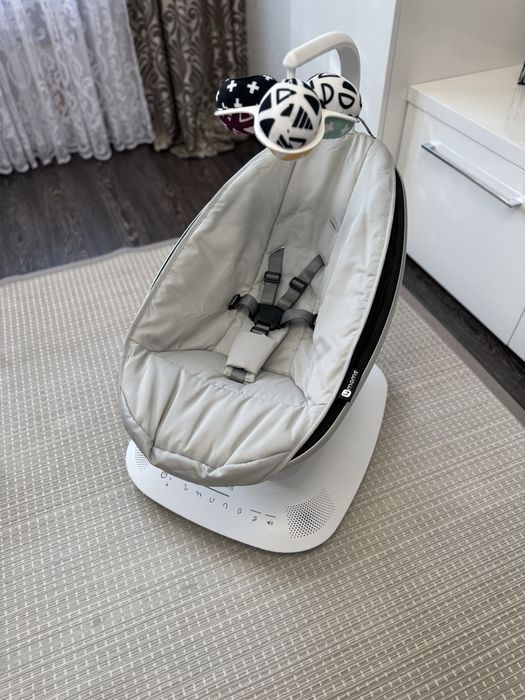 Центр 4moms MamaRoo 5.0