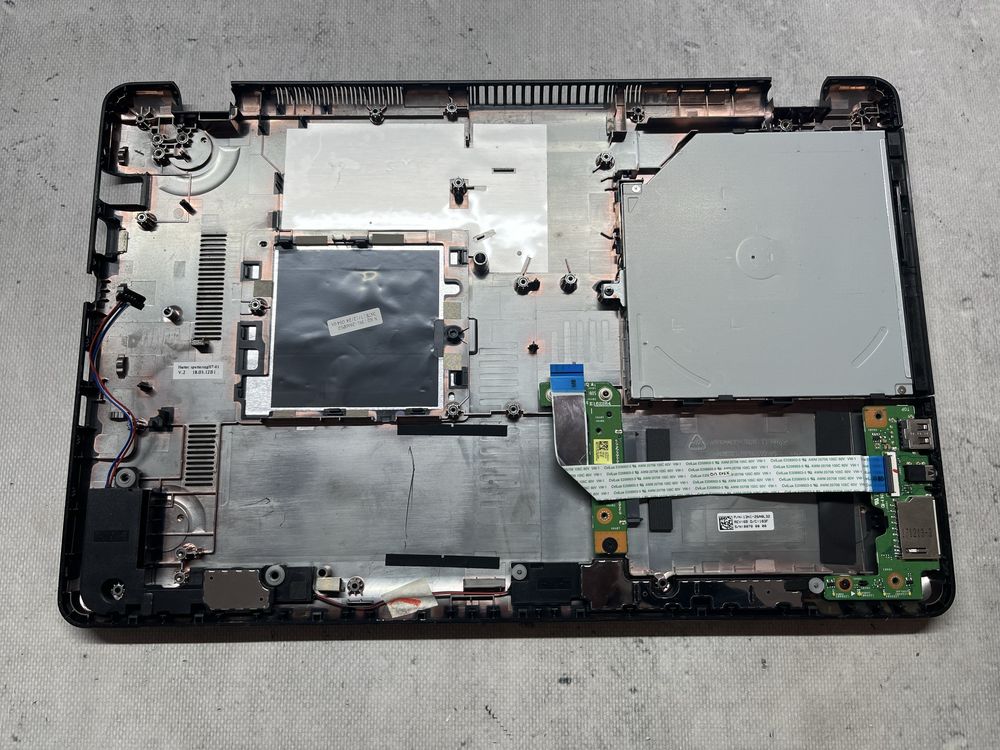 Obudowa dolna zaslepka naped Asus R542U