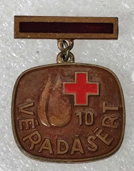 Medalha da Cruz Vermelha da Hungria para dadores de sangue