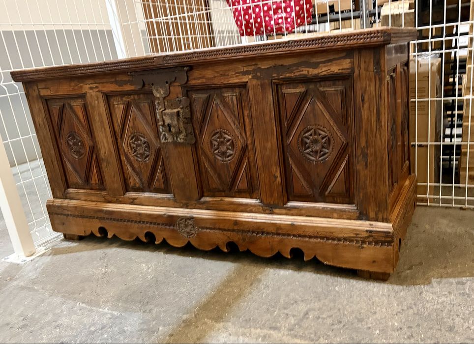 Baú Vintage - em bom estado