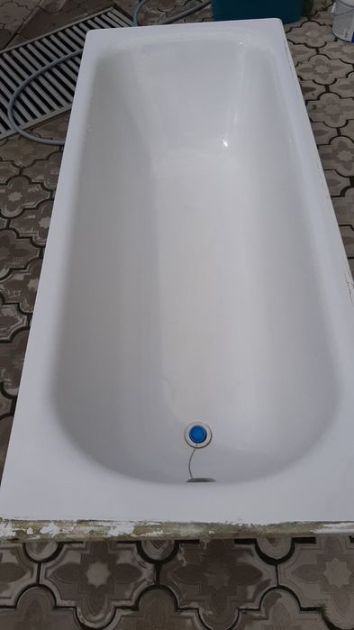 Продаю ванну металеву 1.70