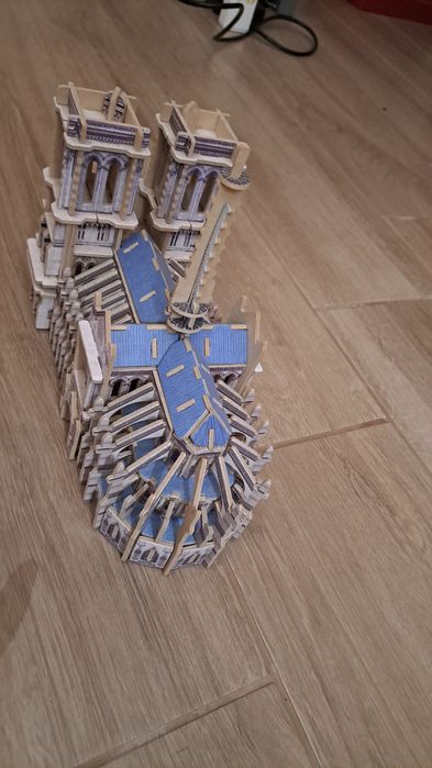 Puzzle madeira 3D Notre-Dame Paris