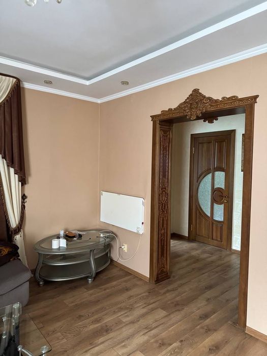 Квартира з євроремонтом та ділянкою, державні програми