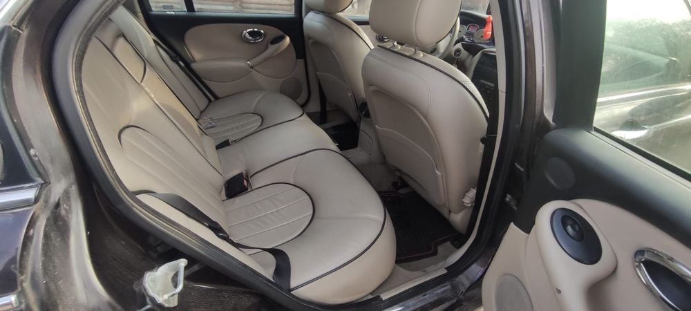 Rover 75 бензин 2.0 2001 рік