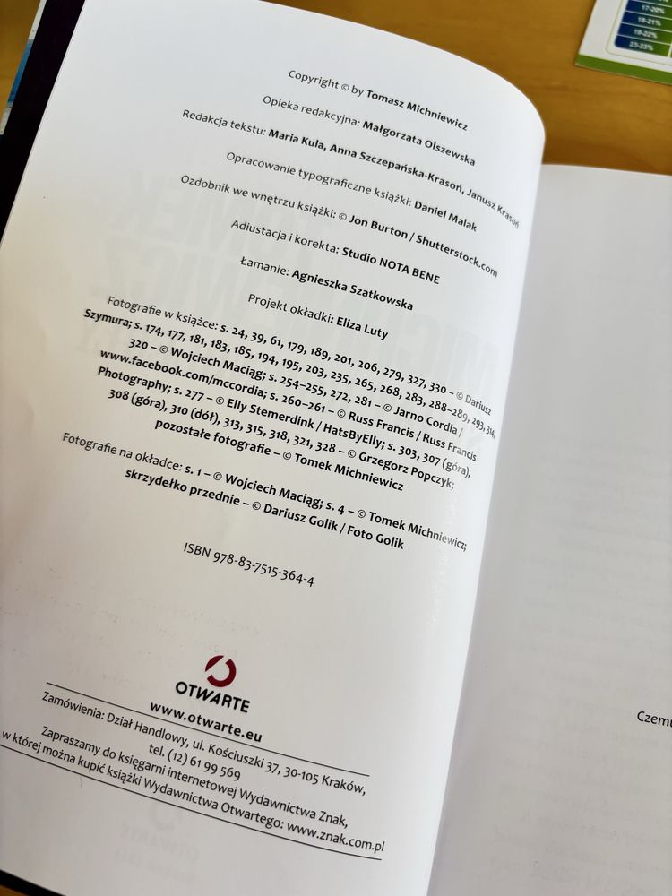 Książka „Świat równoległy” Tomasz Michniewicz