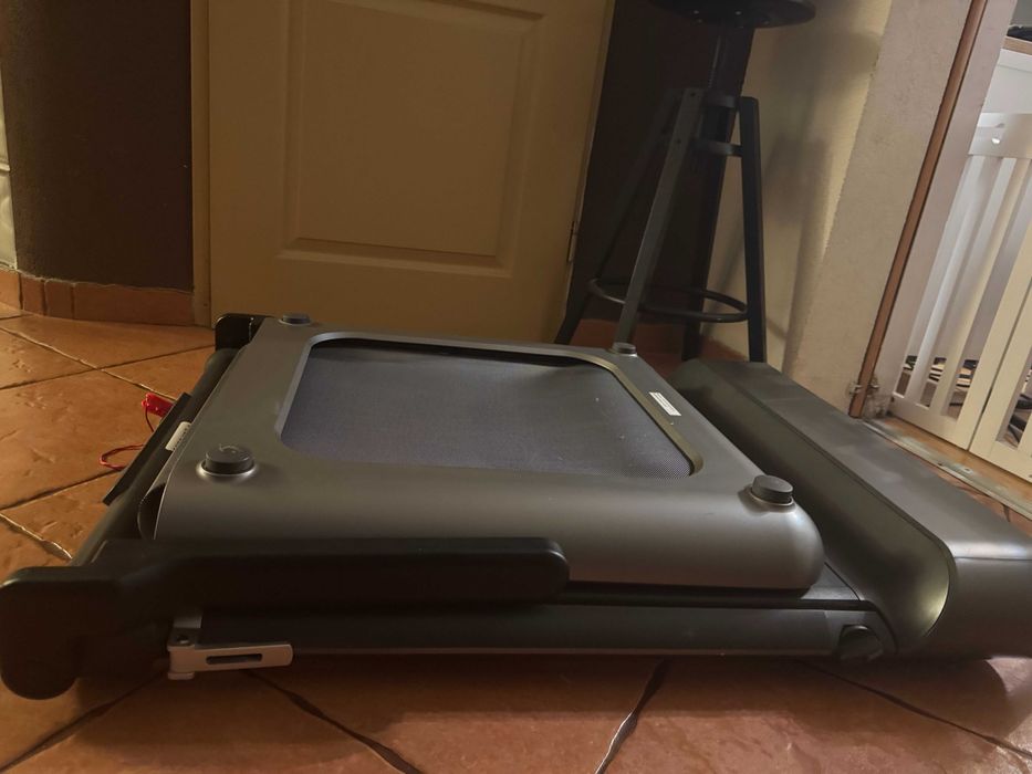 Składana bieżnia Dynamax Runningpad - czarna