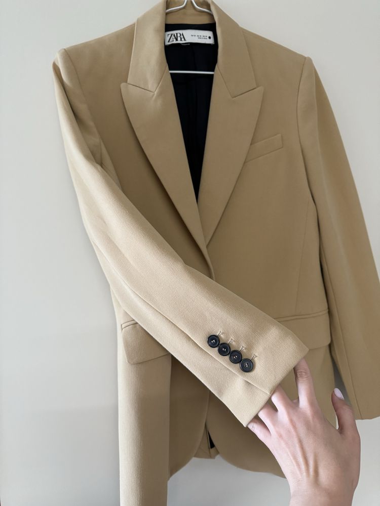 Жіночій піджак Zara