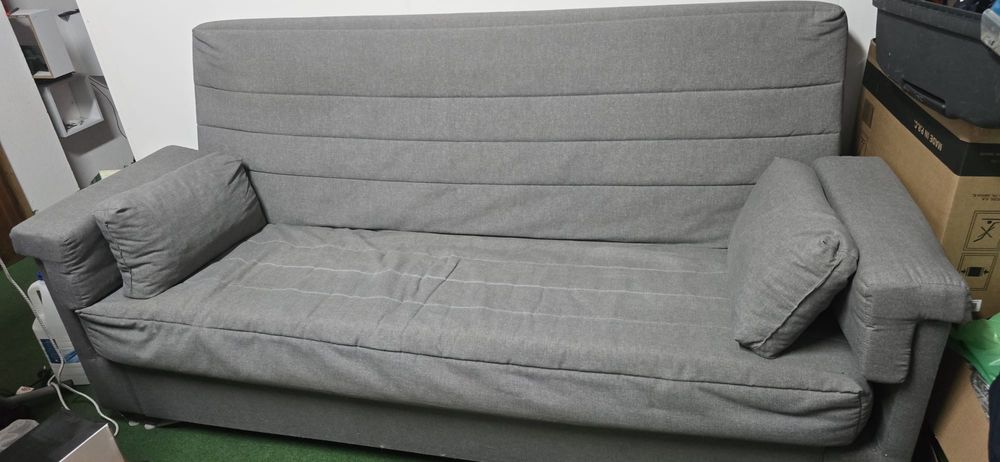 Vendo Sofa Cinza pouco usado