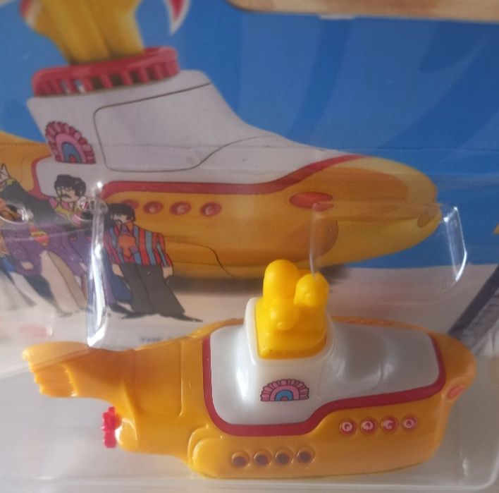 The beatles wellow submarine hot wheels