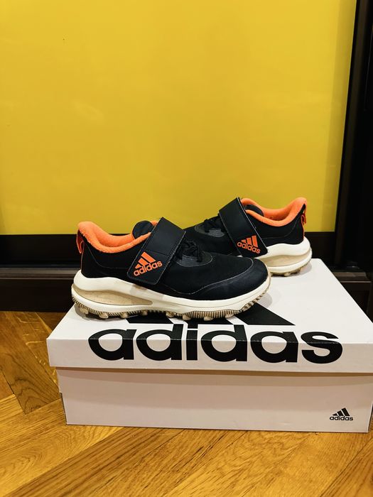 Кроссовки Adidas Fortarun размер 35,5