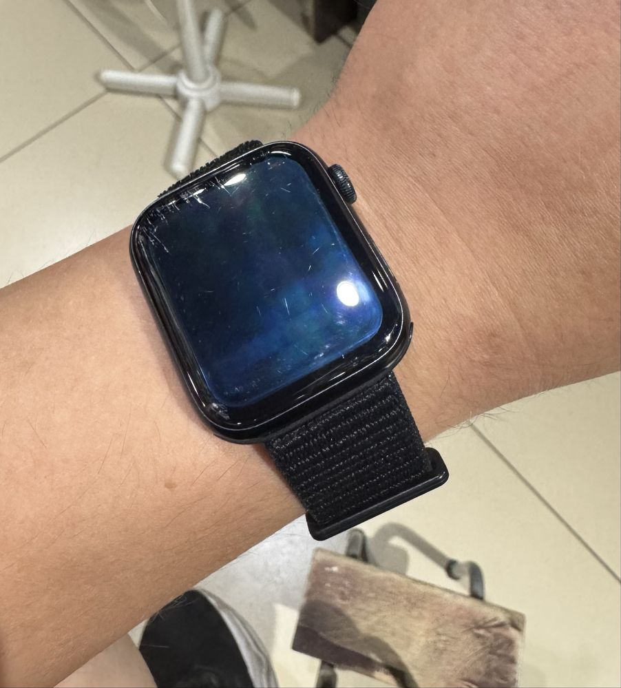 Apple watch 44 se 2