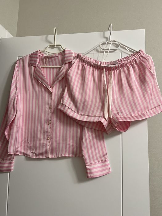 Розпродаж жіночих піжам від Primark