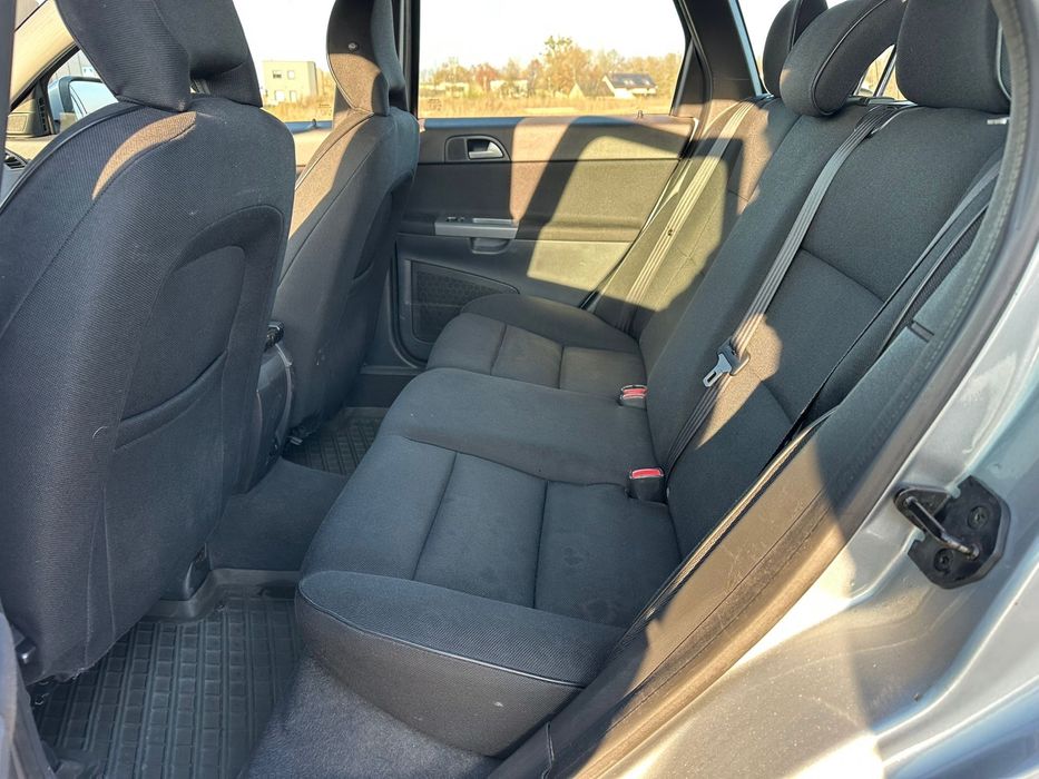 Продам вольво v50 1.6 диз НЕРОЗМИТНЕНА