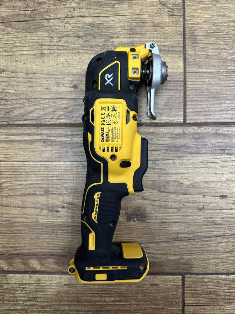 Urządzenie wielofunkcyjne, narzędzie multitool DeWalt DCS355 - 2022