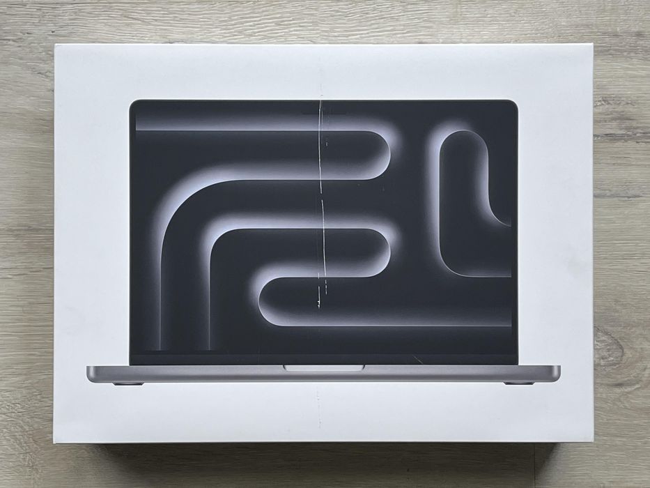 OUTLET Apple MacBook Pro 2023 14,2" M3 8/1024 FV23 3 cykle Gw Apple