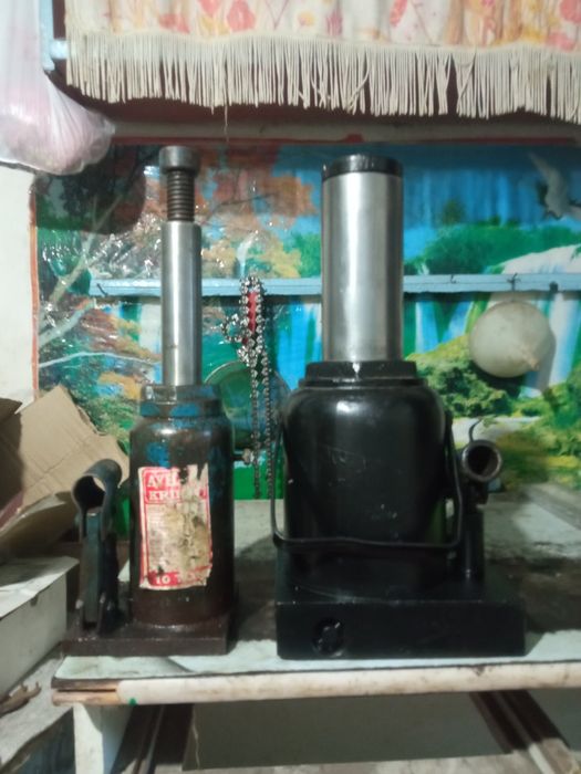 Домкрат гідравлічний 50тонн