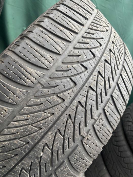 285-45-R20 GOODYEAR ULTRA-8 = 1 штука зимняя резина GERMANY 2024