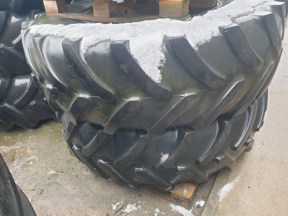Koła opony John Deere Firestone 520 85 r38 (2024)