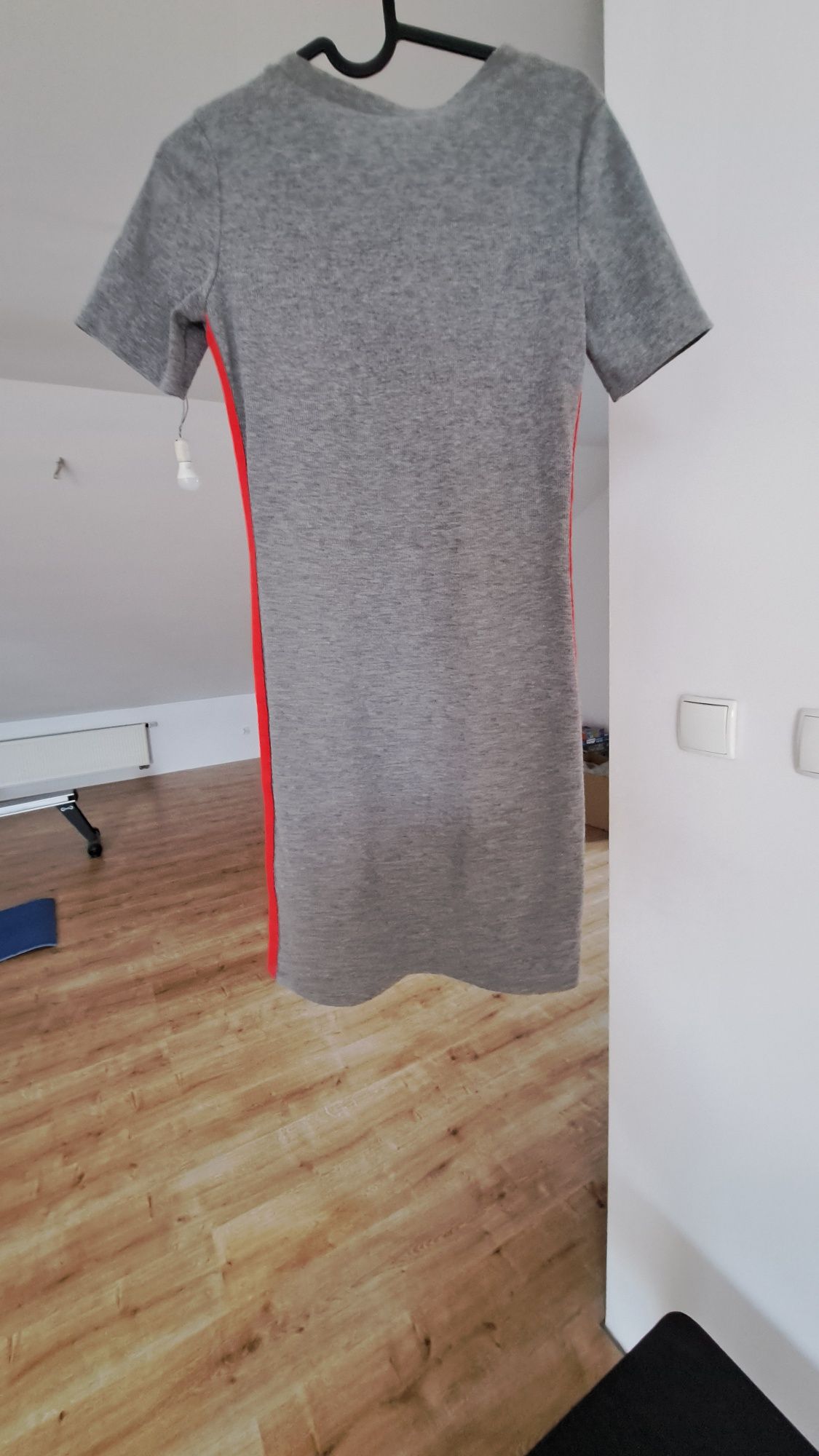 Sukienka H&M 38 sportowa