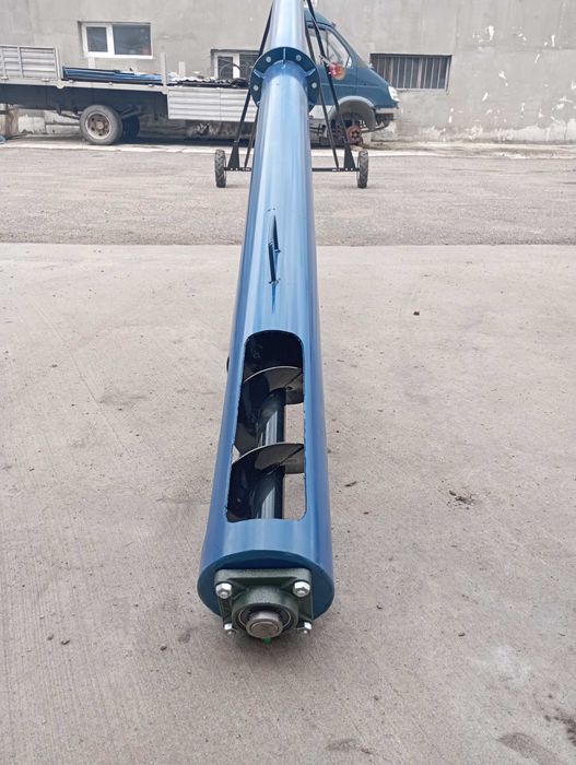 Шнековый погрузчик (винтовой конвейер, транспортер зерна) 133х4 м