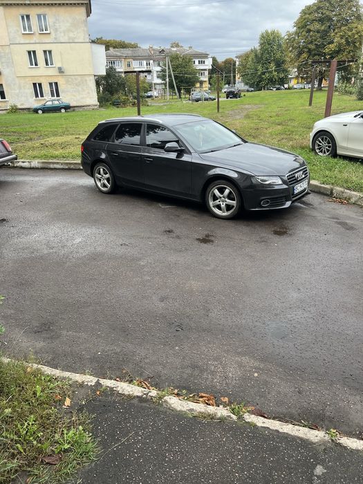 Ауді a4 b8 2.0 tfsi 211к/с