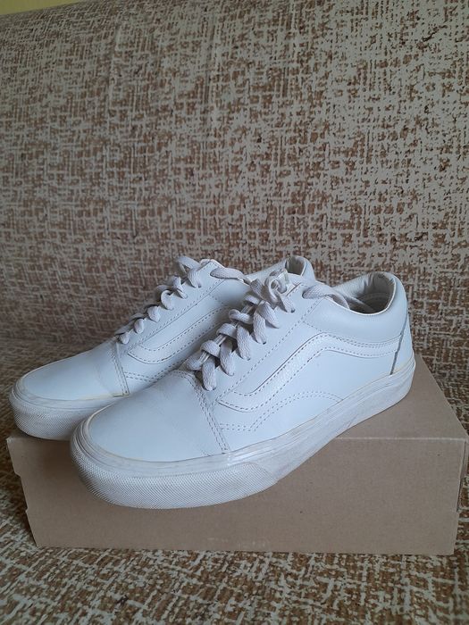Кроссовки/кеды белого цвета
