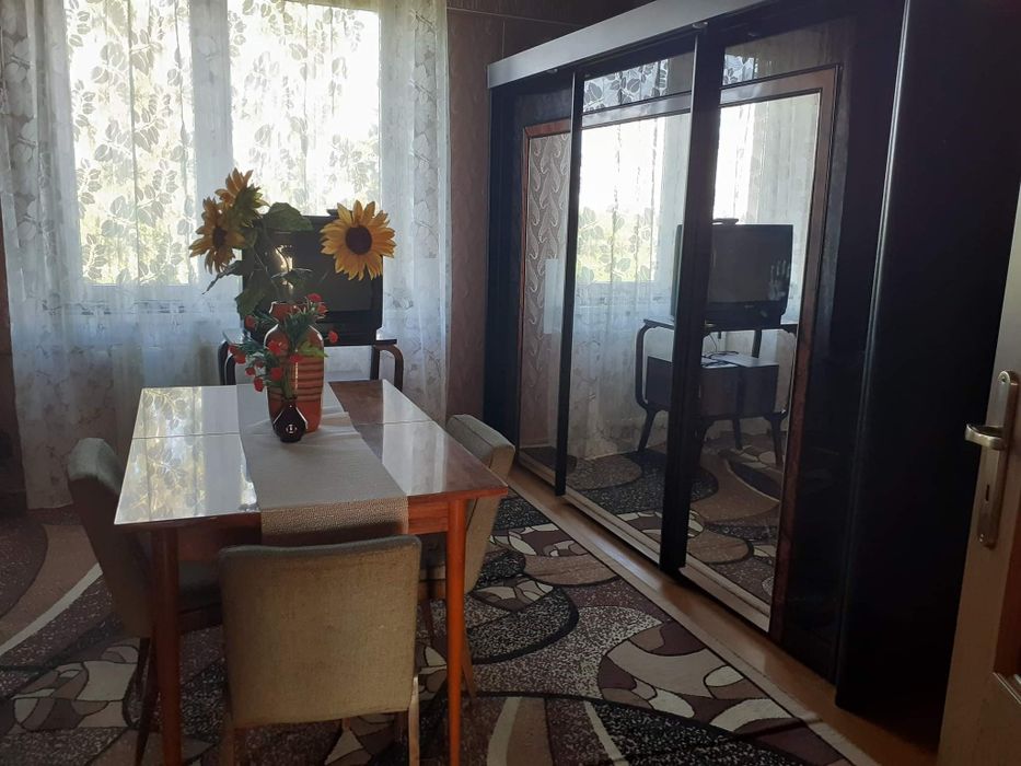 Dom bliźniak Miłkow koło Ostrowca.