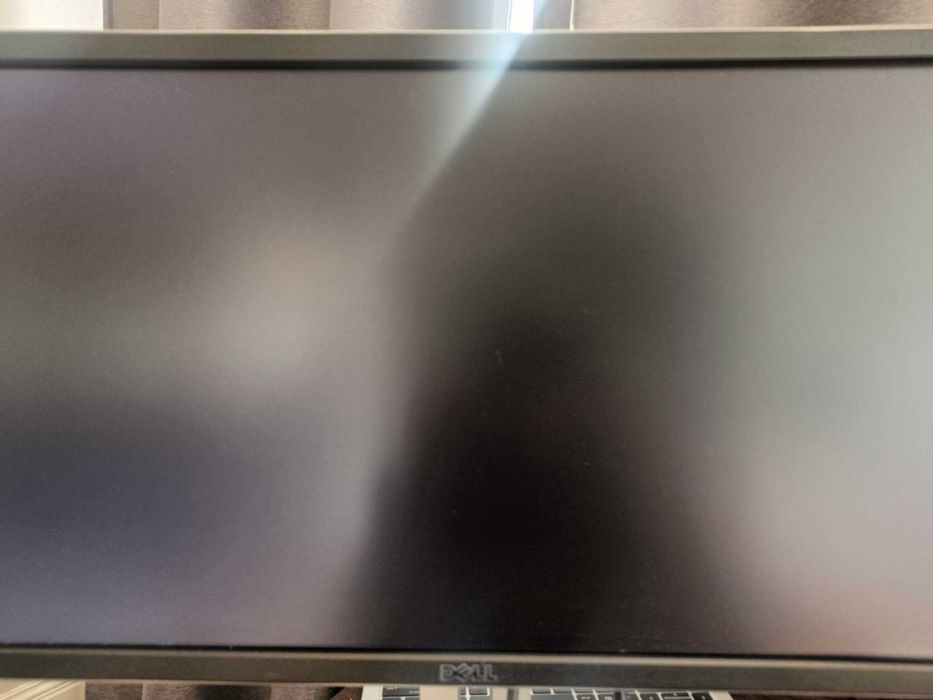 Monitor Dell 23" Full HD – regulowana podstawa, kabel zasilający
