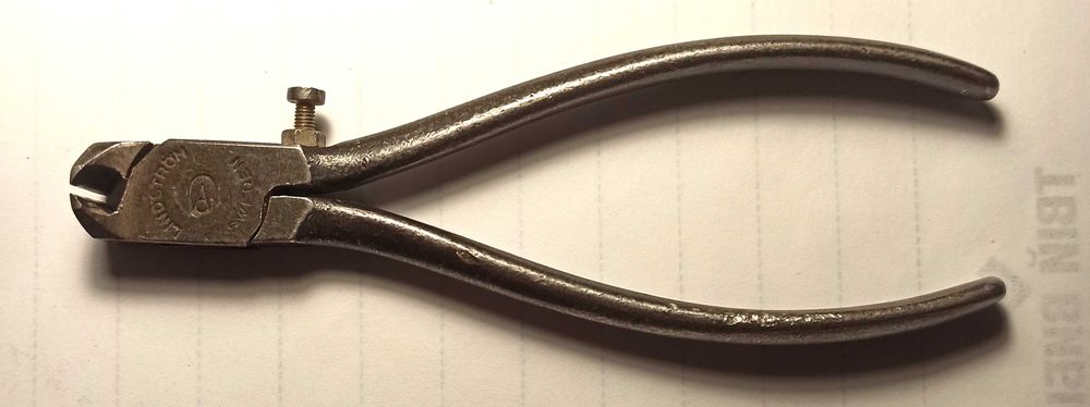 Диагональные кусачки фирмы LINDSTROM-Швеция