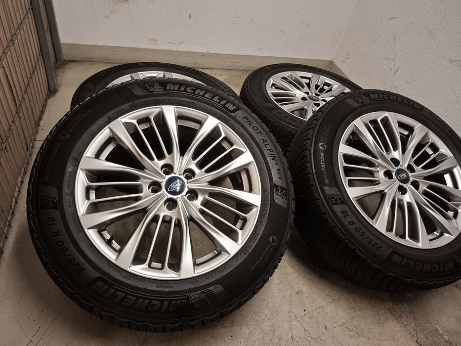 Oryginalne Koła Zimowe Ford Kuga Vignale 18"  5x108  Czujniki TPMS