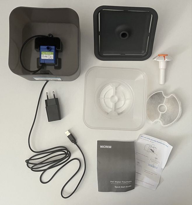 Poidło fontanna dla kota psa NICREW 2L