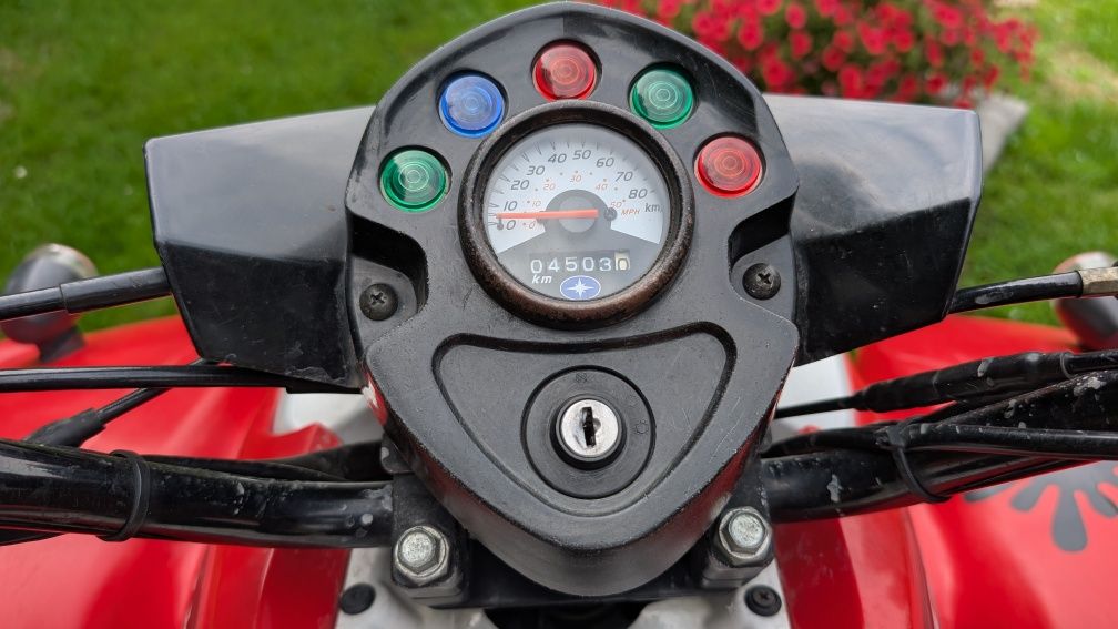 Sprzedam Quad Polaris Phoneix 200 w stanie -bdb