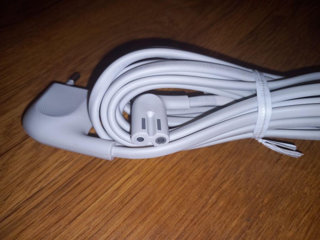 Nowy kabel zasilający do TV Samsung