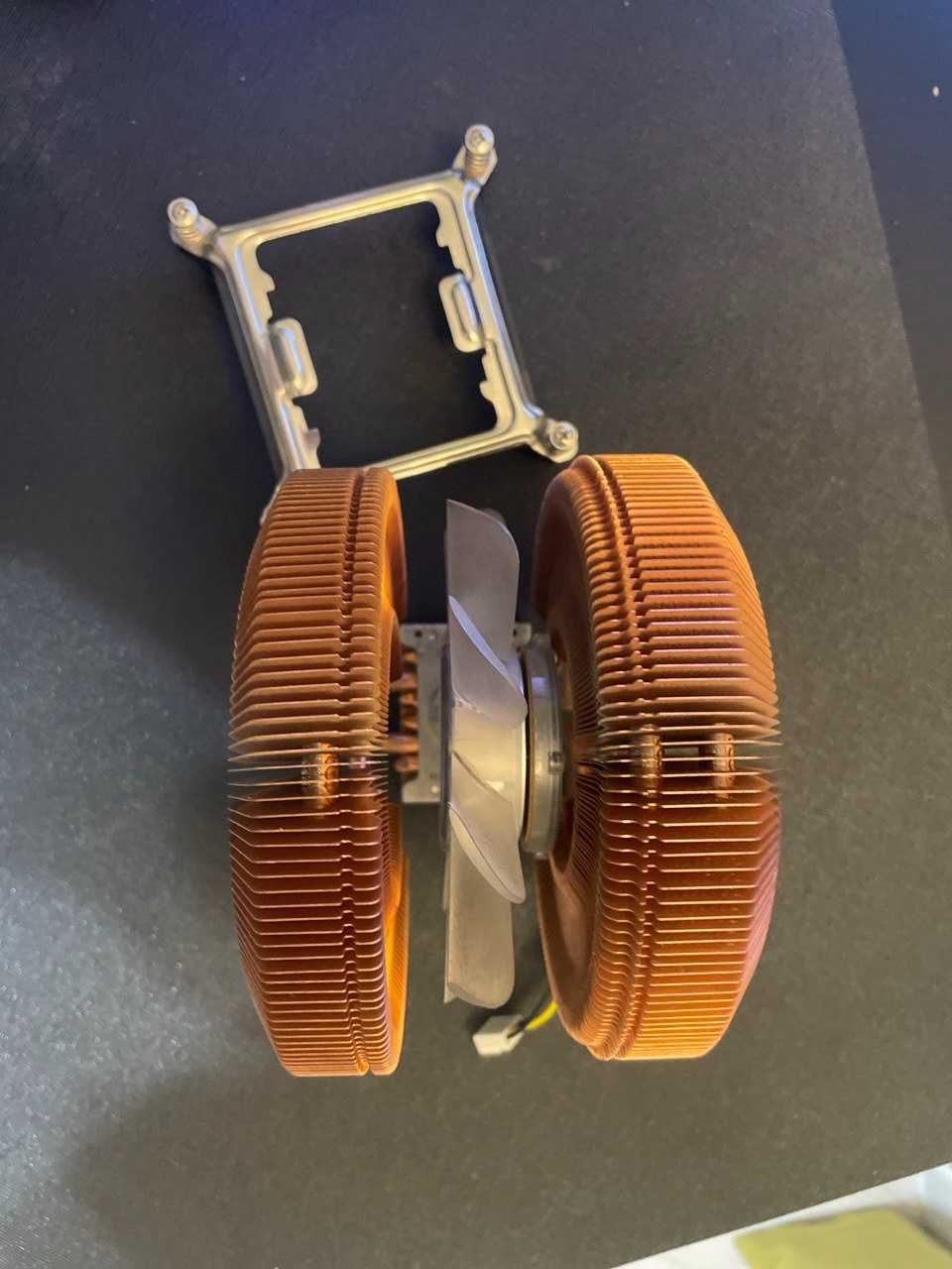 кулер CPU Zalman zd1225btr з підсвіткою