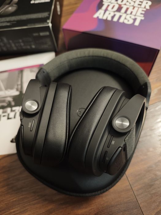 Słuchawki Yamaha YH-L700A bezprzewodowe