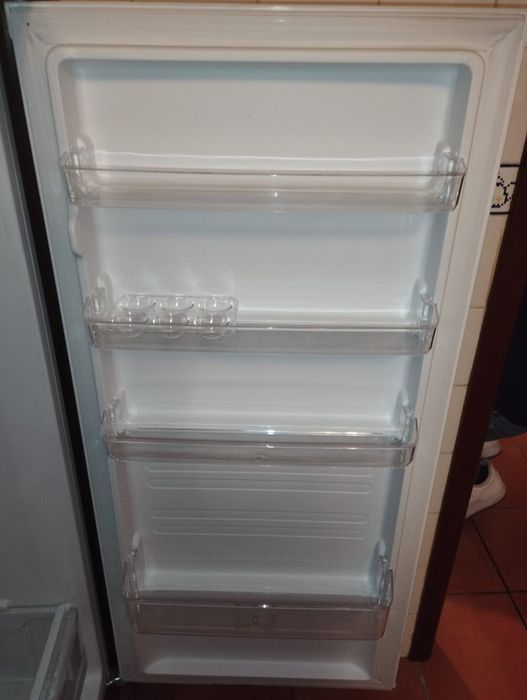 Frigorífico Electronia Robim