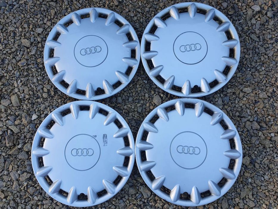 Kołpaki 16 komplet AUDI 8D0601147B A4 B6 PODANA CENA ZA KOMPLET