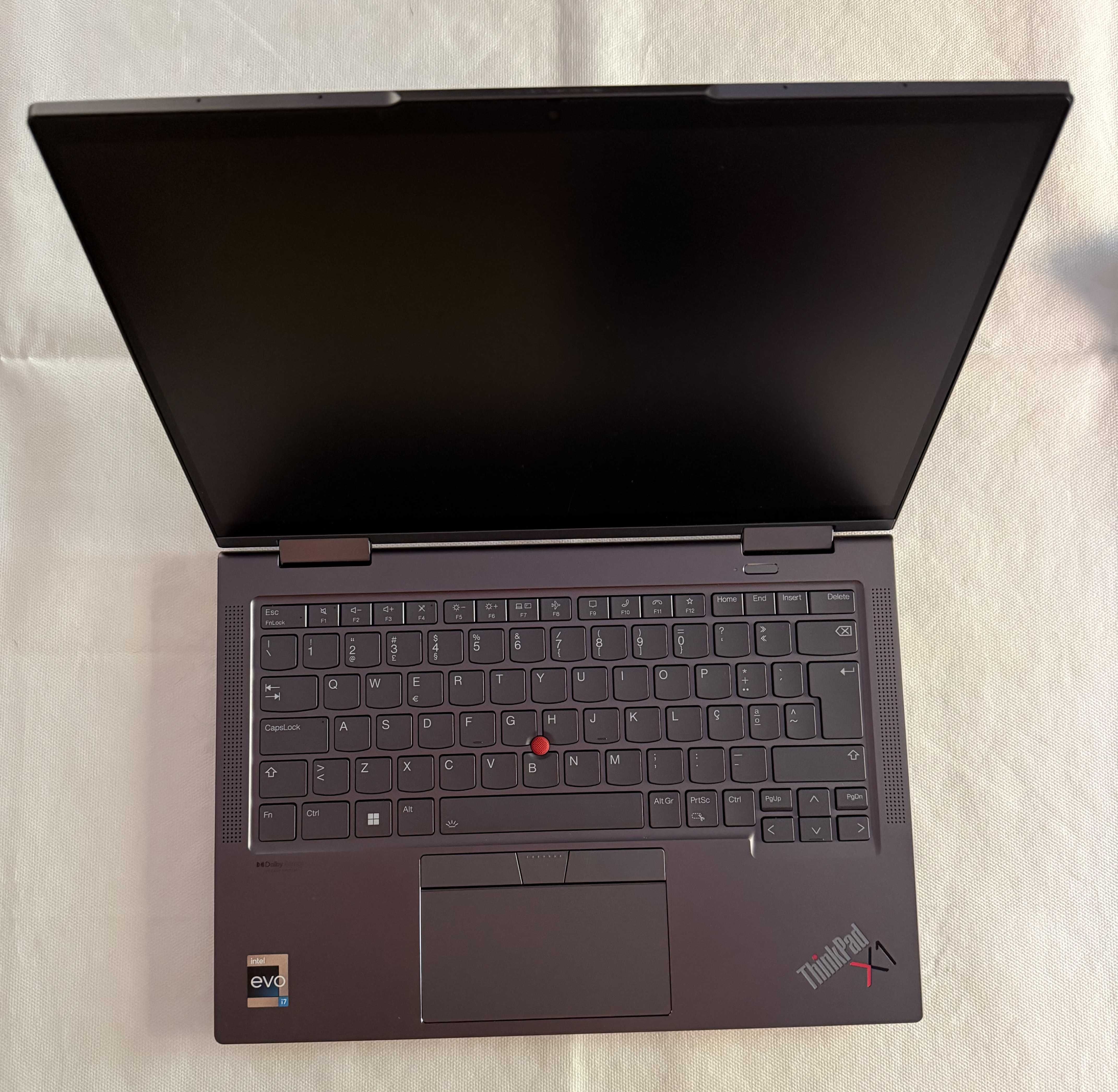 Portátil Lenovo Thinkpad X1 Yoga GEN 7  i7 | 32 GB | 2 TB | Ecrã 14''