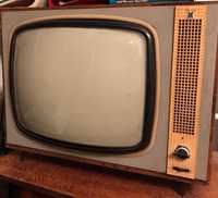 Раритетный черно-белый телевизор "Березка"