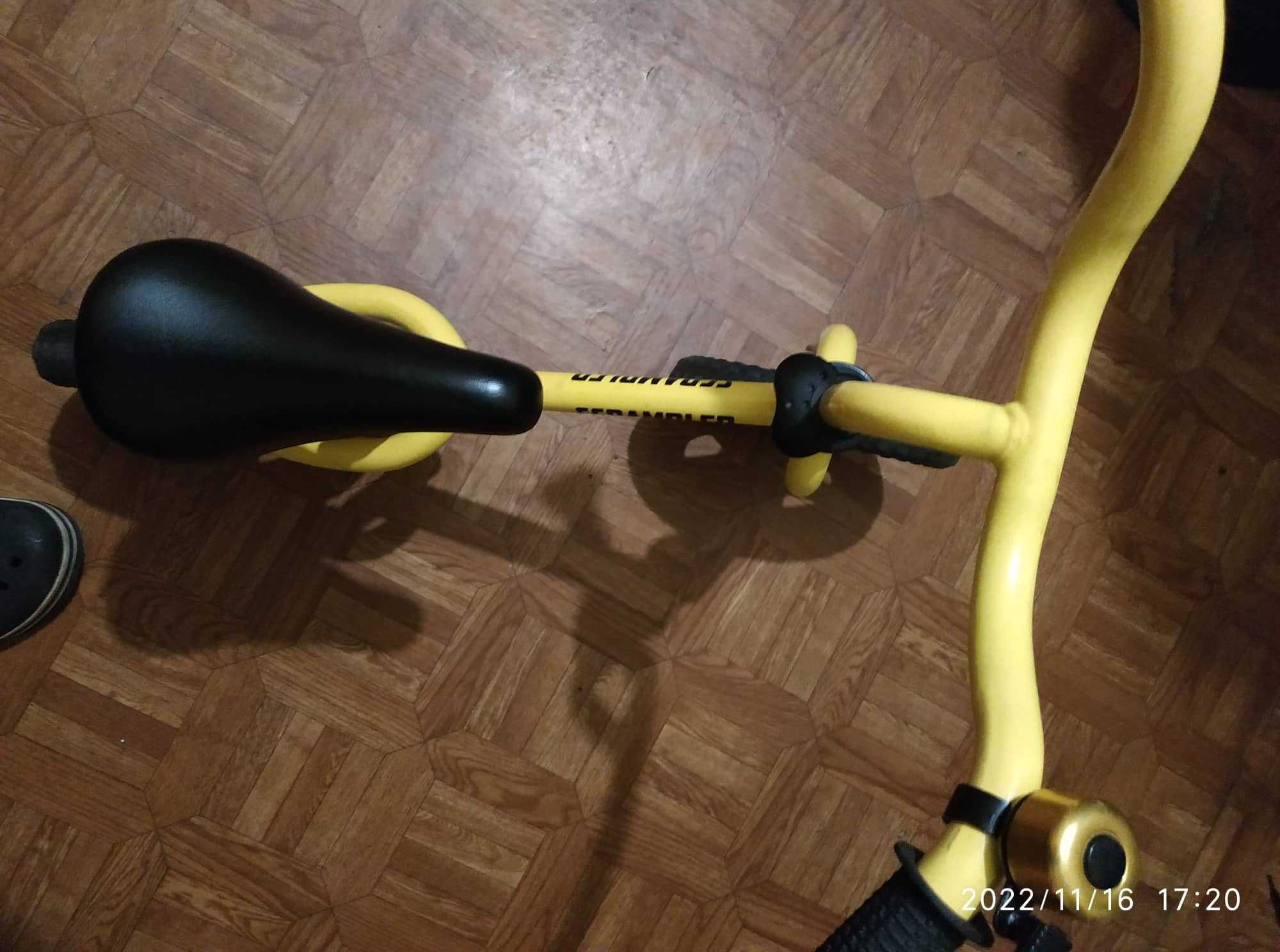 Продается велобег (беговел) Chicco  Scrambler Ducati