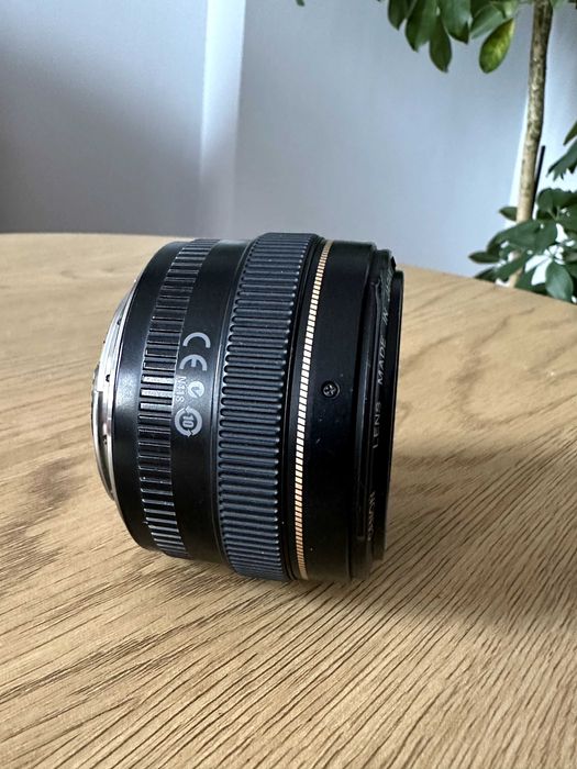 Об'єктив Canon EF 50 mm f/1.4 USM