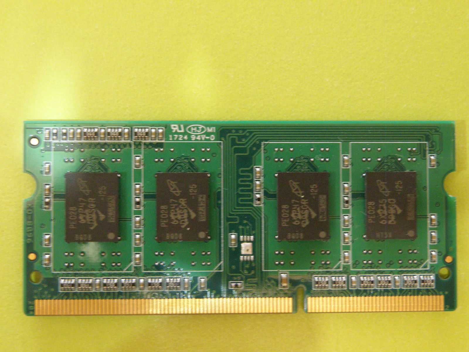 Память б/у для ноутбука Goodram DDR3 4gb PC3 -12800 GR1600s364l11s/4g